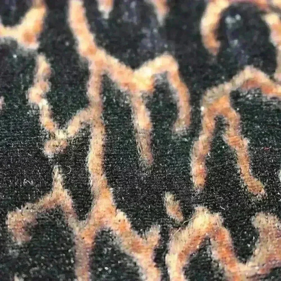 VINTAGE CHICO'S 80s 90s Silk Blend Velour Velvet Cheetah Print Button Up Top Med - Picture 11 of 12